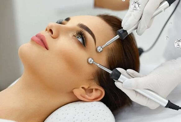 Mikrostrāvas terapija - aparatūra sejas ādas atjaunošanai