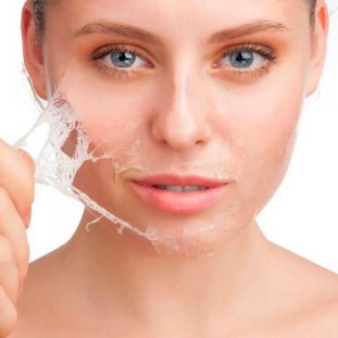 kopšana taukainas sejas ādas attīrīšana